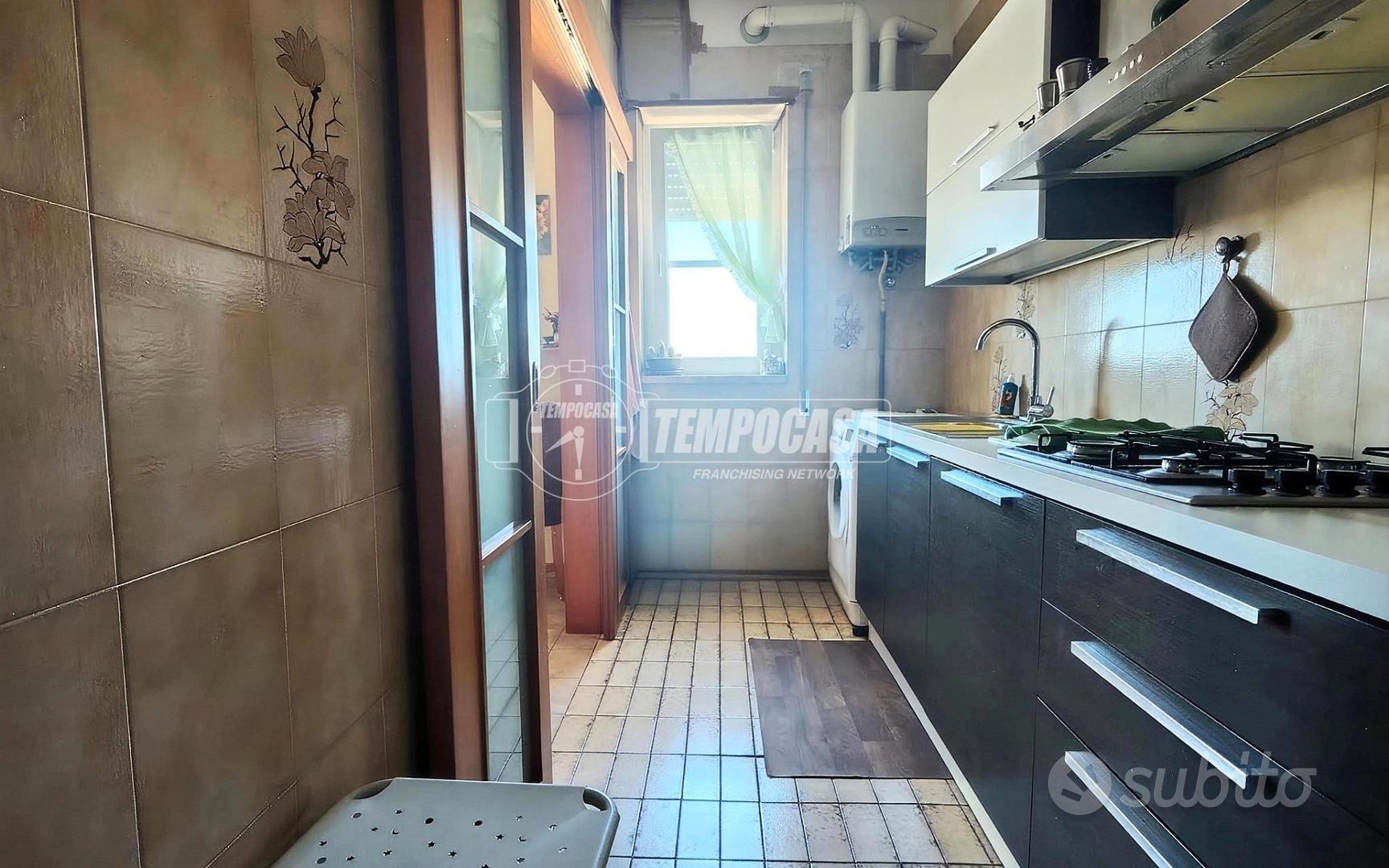 Apartment in Gioia del Colle, Bari - Altro