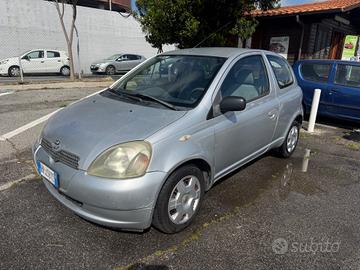 Toyota Yaris 1.0i 16V cat 3 porte
