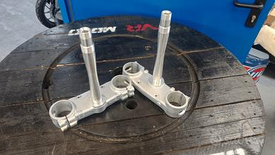 Piastra inferiore APRILIA SXV