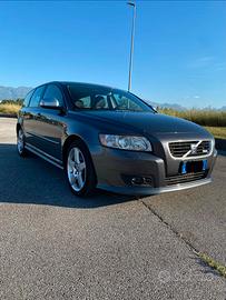 Volvo V50 D5 r-design