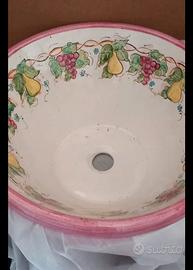 Lavelli dipinti amano