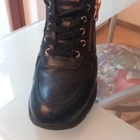  Scarpa Nero giardini donna