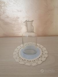 Antica bottiglietta in vetro 