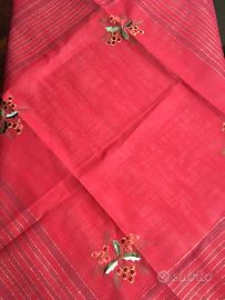 Centro Tavola tovaglia di NATALE Rossa cm90x90