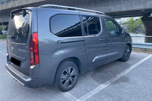 Toyota proace city
