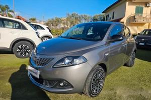 Lancia Ypsilon 1.0 FireFly 5 porte S&S Hybrid Gold