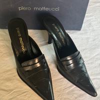 Sabot in pelle Piero Matteucci .