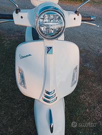 Vespa GTS 300