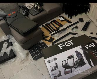 Postazione con Logitech g29