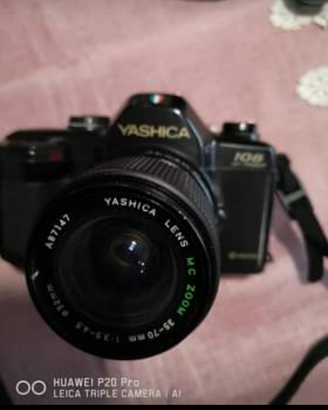 Macchina fotografica reflex