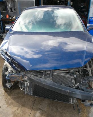 Ricambi usati per VOLKSWAGEN POLO 1.4 B 2006