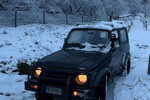 Suzuki samurai