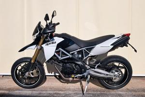 aprilia dorsoduro 750