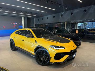 LAMBORGHINI Urus URUS PERFORMANTE