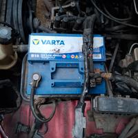 BATTERIA AUTO VARTA B18 BLUE DYNAMIC 12V 44Ah 440A