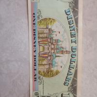 un dollaro Disney Paris 