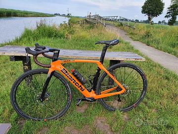 BIANCHI  OLTRE CV  XR4 DISK ULTEGRA DI2