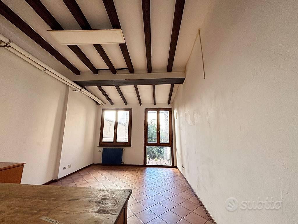 Apartment in Parma, Oltretorrente - Altro