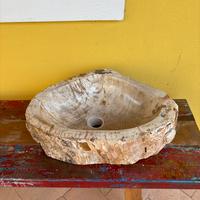 Lavandino marmo legno fossilizzato