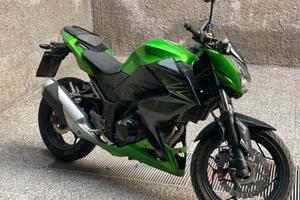 Kawasaki  Z300 - 2016 - 17.000 km - ABS e bauletto