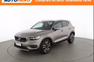 VOLVO XC40 GY65382