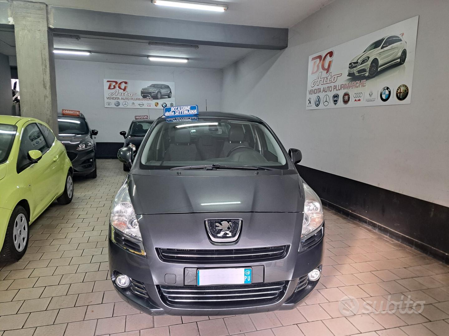 Peugeot 5008 2010 photo 2