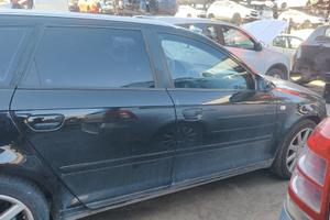 AUDI A3 SPORTBACK PORTA POSTERIORE DX