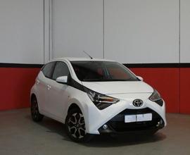 Toyota Aygo Connect 1.0 VVT-i 72 CV 5 porte x-play