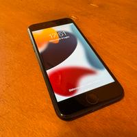 iPhone 7 - 32Gb