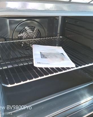 Forno elettrico incasso Electrolux pari al nuovo