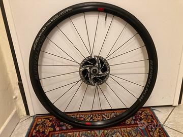 cerchi  bici bontrager paradigm TLR