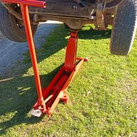 cric  idraulico per veicoli pesanti 