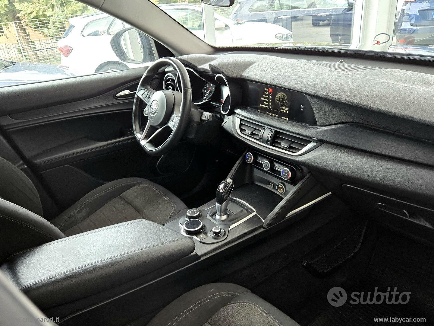 Alfa Romeo Stelvio 2019 photo 4