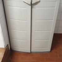 armadietto plastica grigio