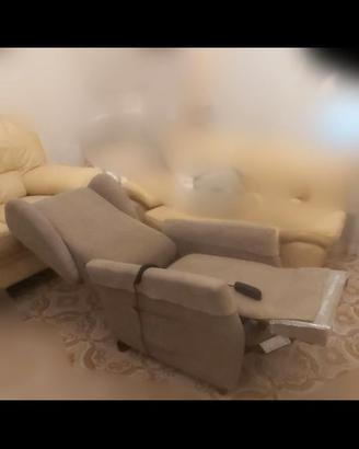 Poltrona relax/alzapersona  2 motori