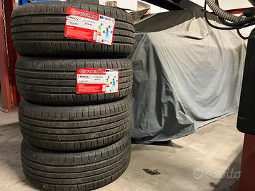 Pneumatici Gomme n.4    da  225 50 16 come nuovi