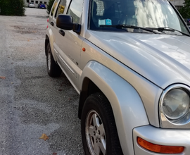 Vettura Jeep Cherokee 2.5 td sport