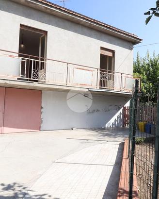 5 LOCALI A PESCARA