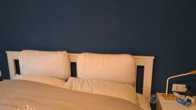 cuscini Ikea per testiera letto matrimoniale