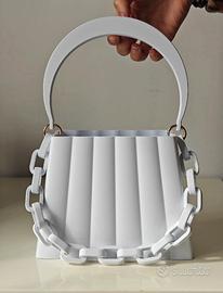 Borsa con manico in plastica