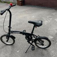 Biciclette di varie bambina e pieghevole