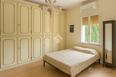 MONOLOCALE A REGGIO NELL'EMILIA