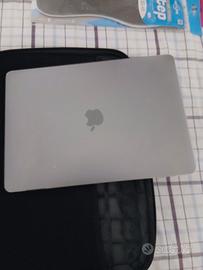 mcbook air
