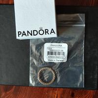 Anello d'oro Pandora Cuori Scintillante