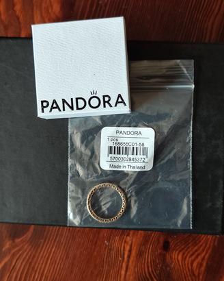 Anello d'oro Pandora Cuori Scintillante