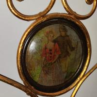 Letto singolo in vero ferro battuto. 