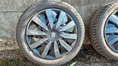 Cerchi in ferro con gomme Toyota Aygo