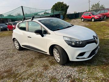 Renault Clio dCi 8V 75 CV autocarro 2 posti