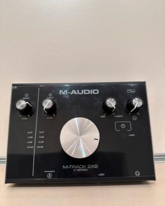 M-Audio M-track 2x2