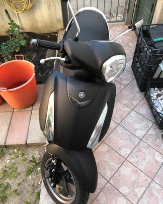 Yamaha d elight 125